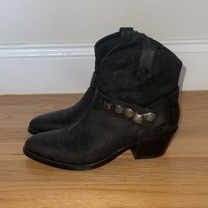 Sartore Boots never worn (I do not have tags)